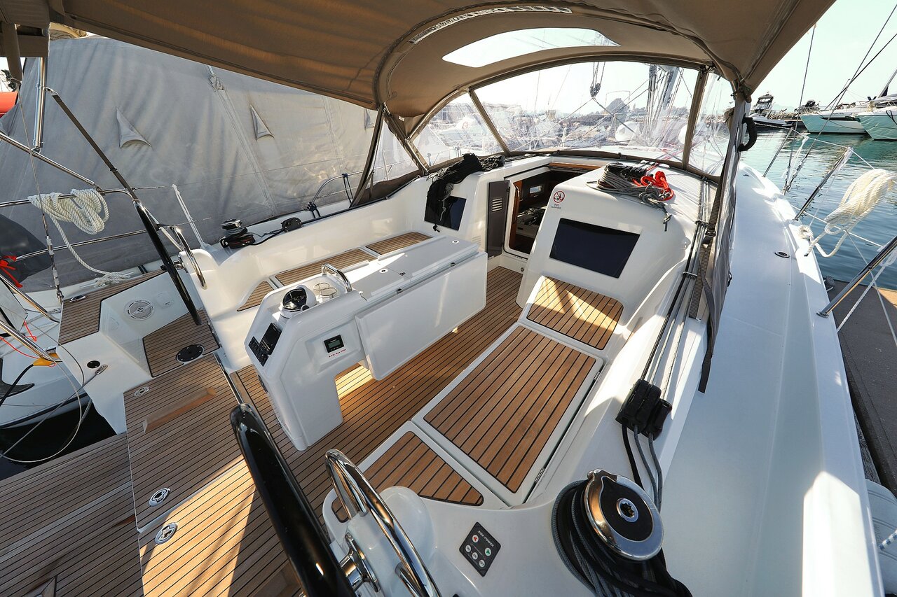 Sun Odyssey 410 - 3 cab. — photo 5