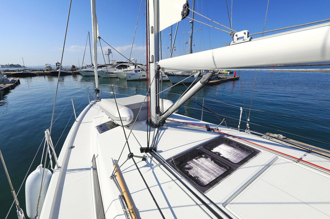 Sun Odyssey 410 - 3 cab. — photo 7