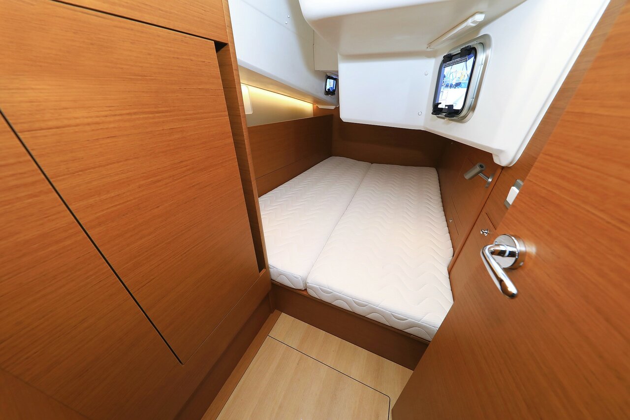 Sun Odyssey 410 - 3 cab. — photo 16