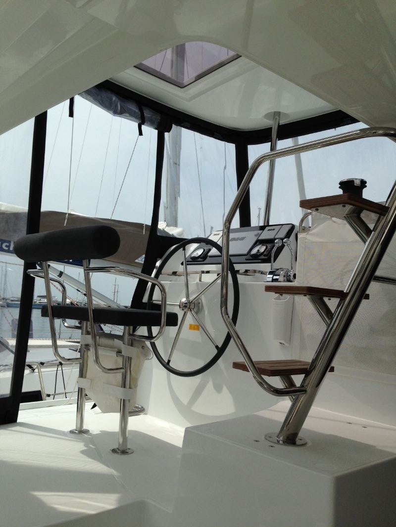 Lagoon 42 - 4 + 2 cab. — photo 5