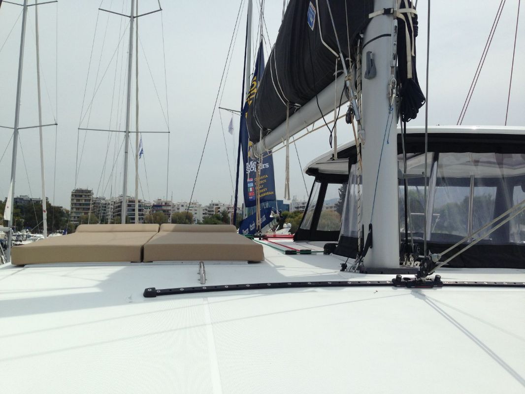 Lagoon 42 - 4 + 2 cab. — photo 7