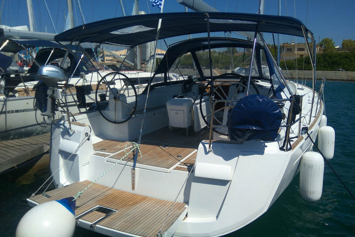 Sun Odyssey 519 - 4 + 1 cab. — photo 4
