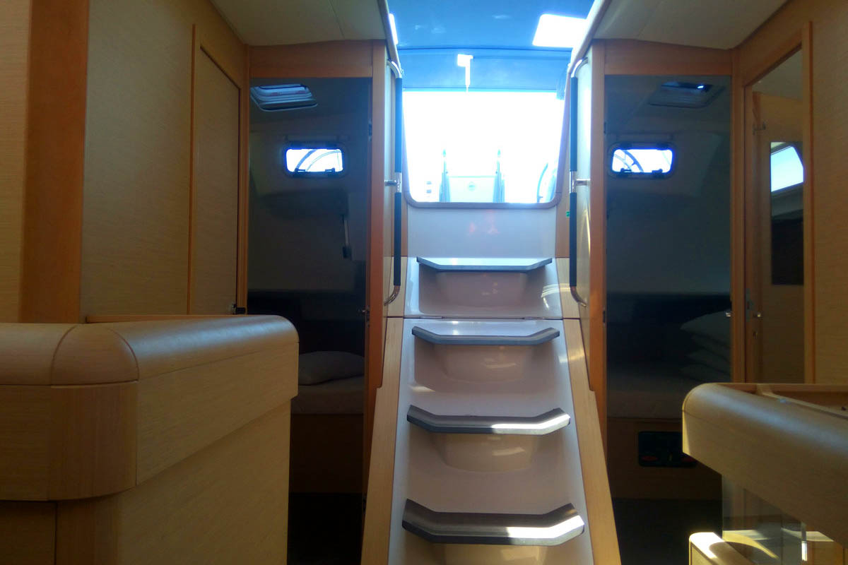Sun Odyssey 519 - 4 + 1 cab. — photo 14