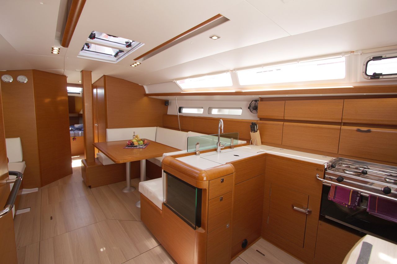 Sun Odyssey 449 — photo 13