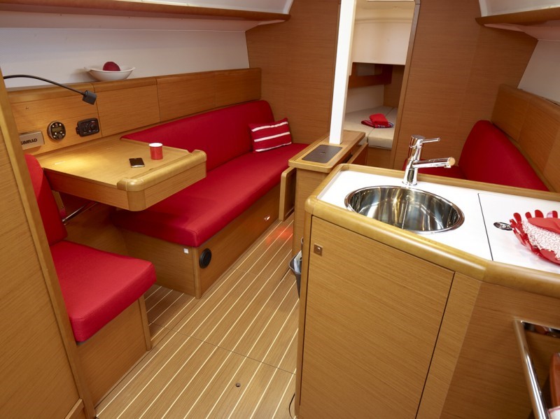 Sun Odyssey 33i - 2 cab. — photo 10