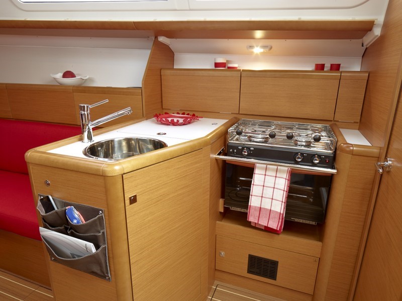 Sun Odyssey 33i - 2 cab. — photo 11