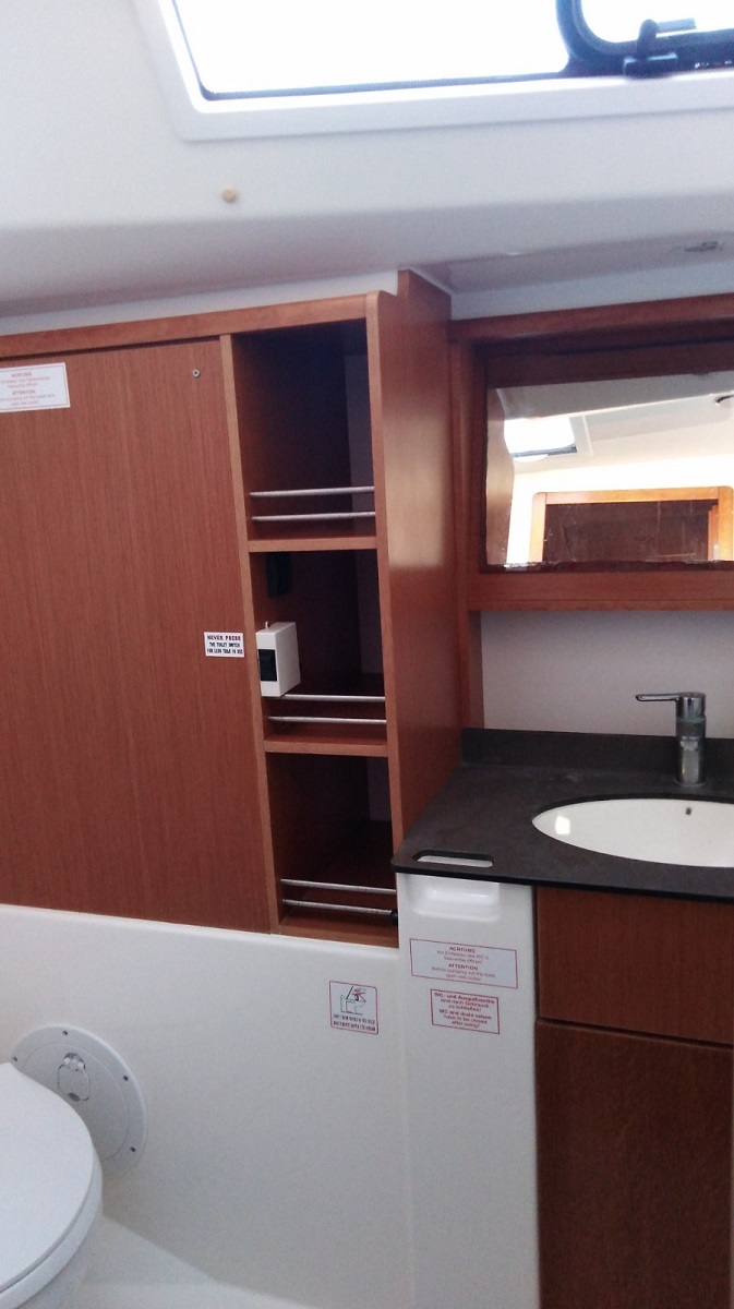 Bavaria Cruiser 51 — photo 18