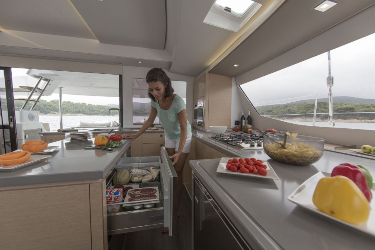 Fountaine Pajot Saba 50 - 5 + 2 cab. — photo 9
