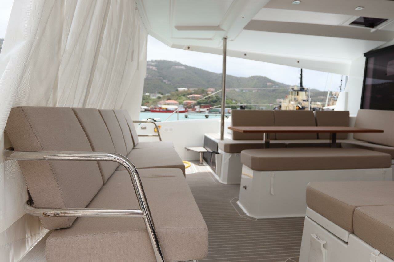 Fountaine Pajot Astrea 42 - 4 + 1 cab. — photo 13