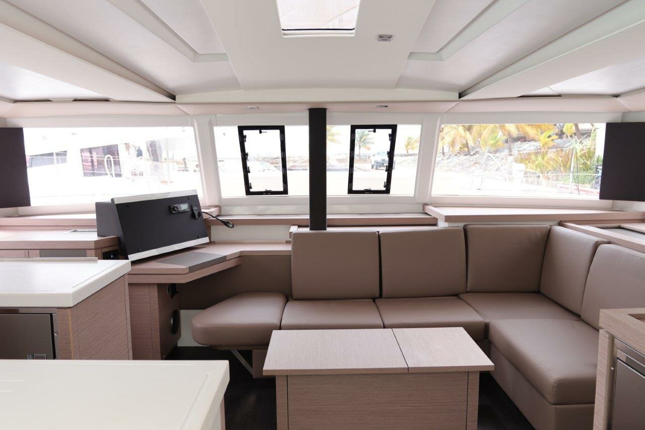 Fountaine Pajot Astrea 42 - 4 + 1 cab. — photo 15