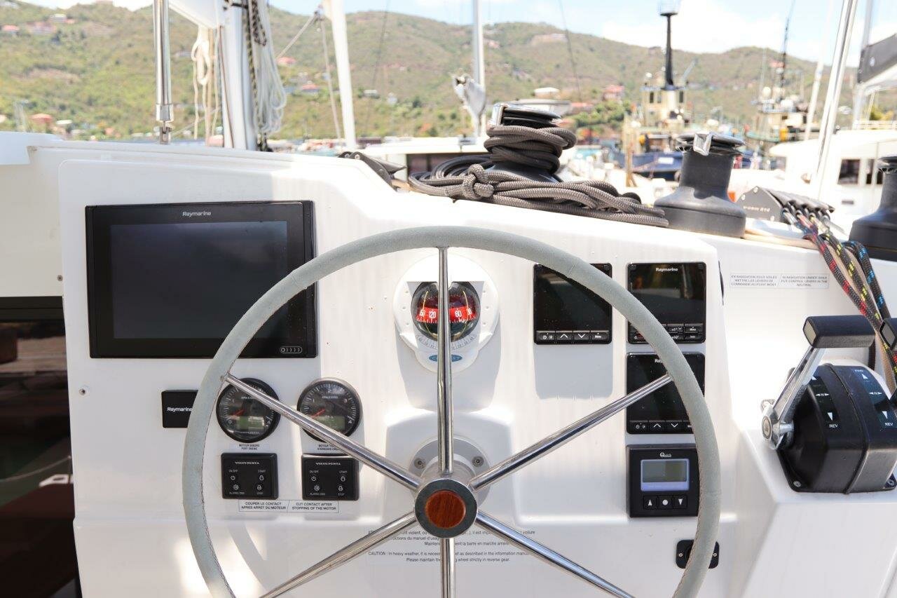 Fountaine Pajot Lucia 40 - 4 cab. — photo 15