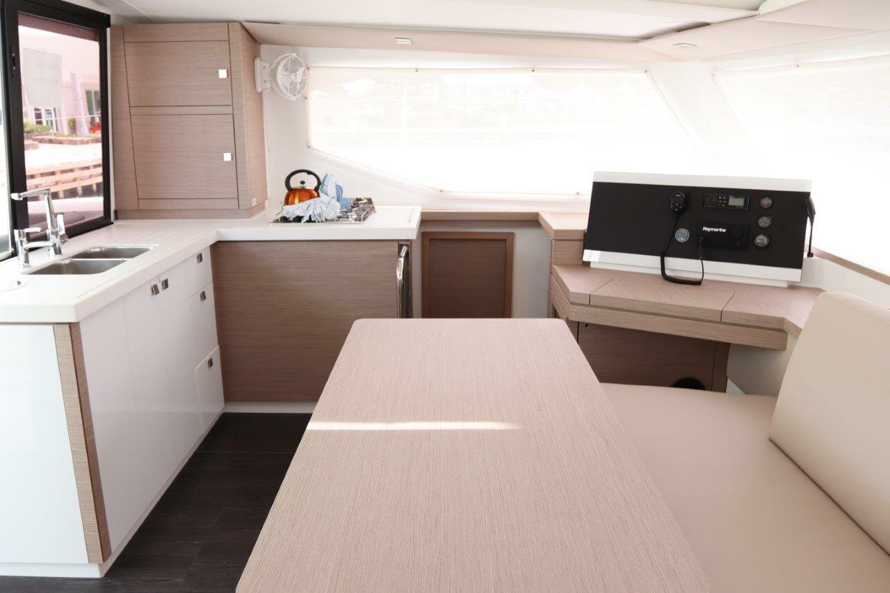Fountaine Pajot Lucia 40 - 4 cab. — photo 17