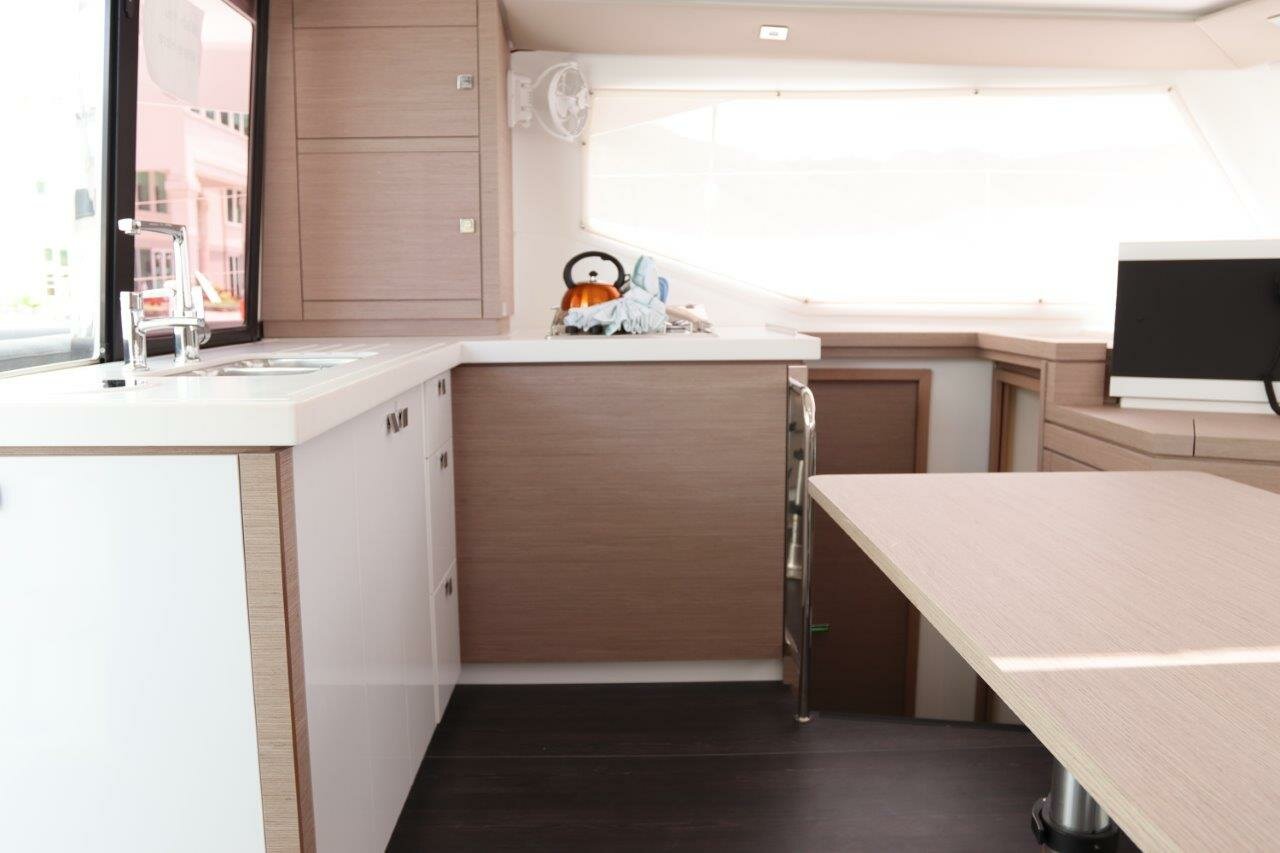 Fountaine Pajot Lucia 40 - 4 cab. — photo 18