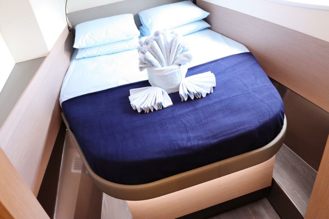 Fountaine Pajot Astrea 42 - 4 + 1 cab. — photo 21