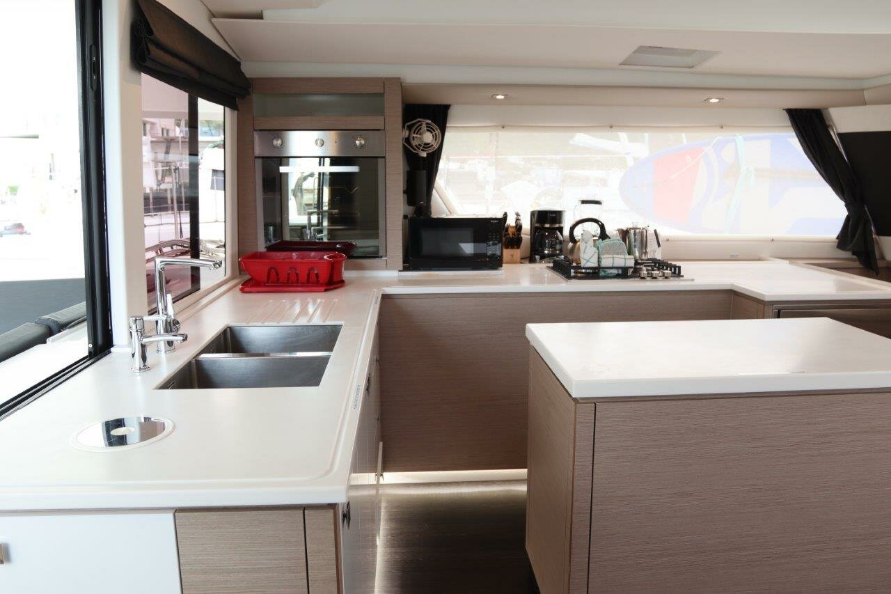 Fountaine Pajot Saba 50 - 5 + 2 cab. — photo 12