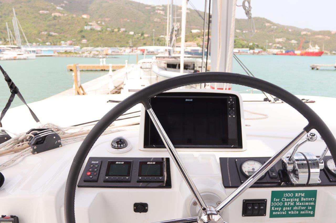 Lagoon 46 - 4 + 2 cab. — photo 9