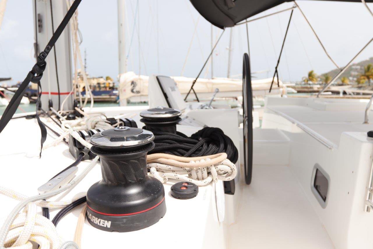 Lagoon 46 - 4 + 2 cab. — photo 12