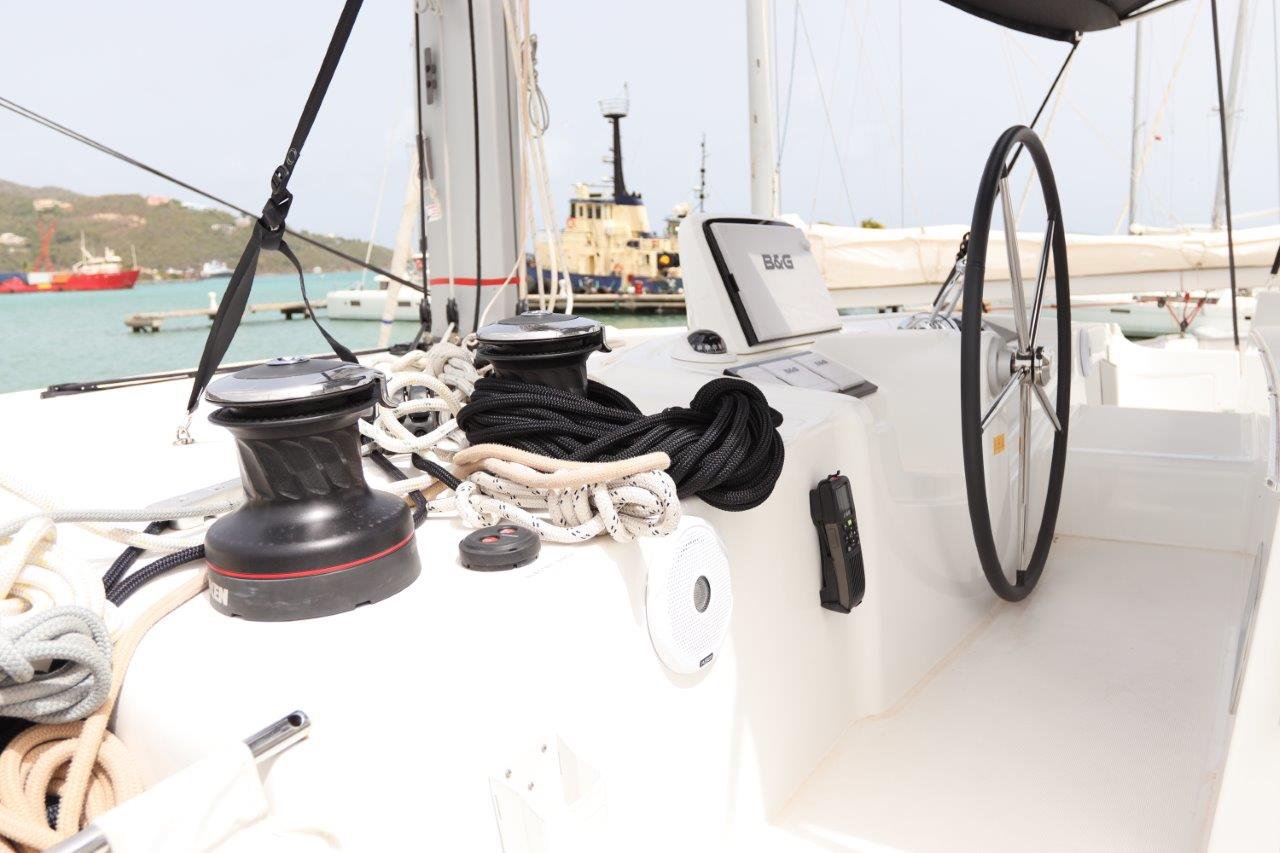Lagoon 46 - 4 + 2 cab. — photo 13