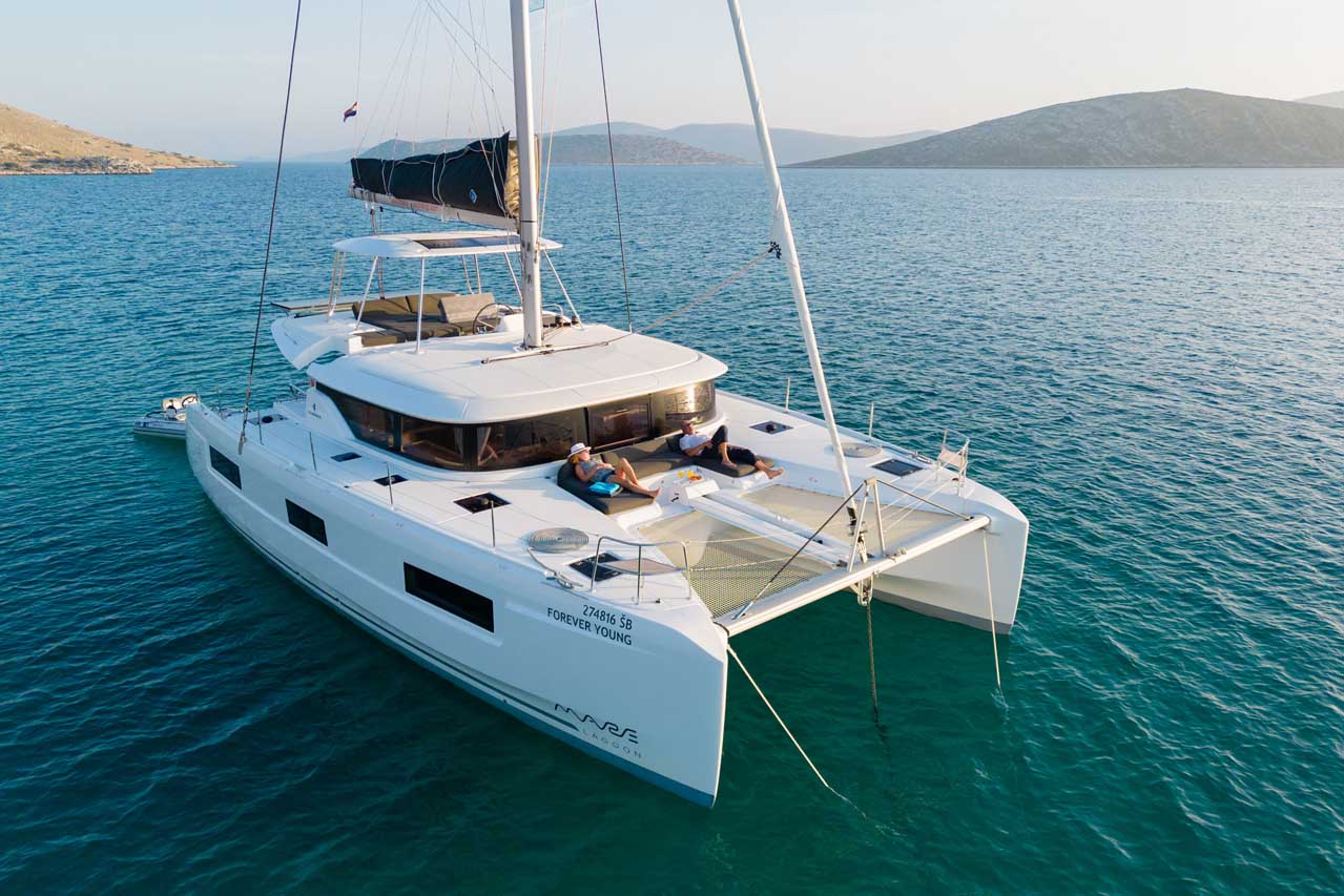 Lagoon 46 - 4 + 2 cab. — photo 4
