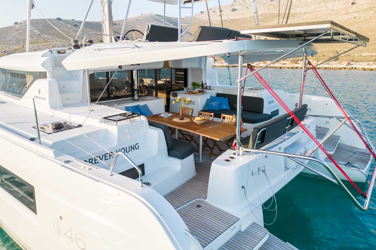 Lagoon 46 - 4 + 2 cab. — photo 7