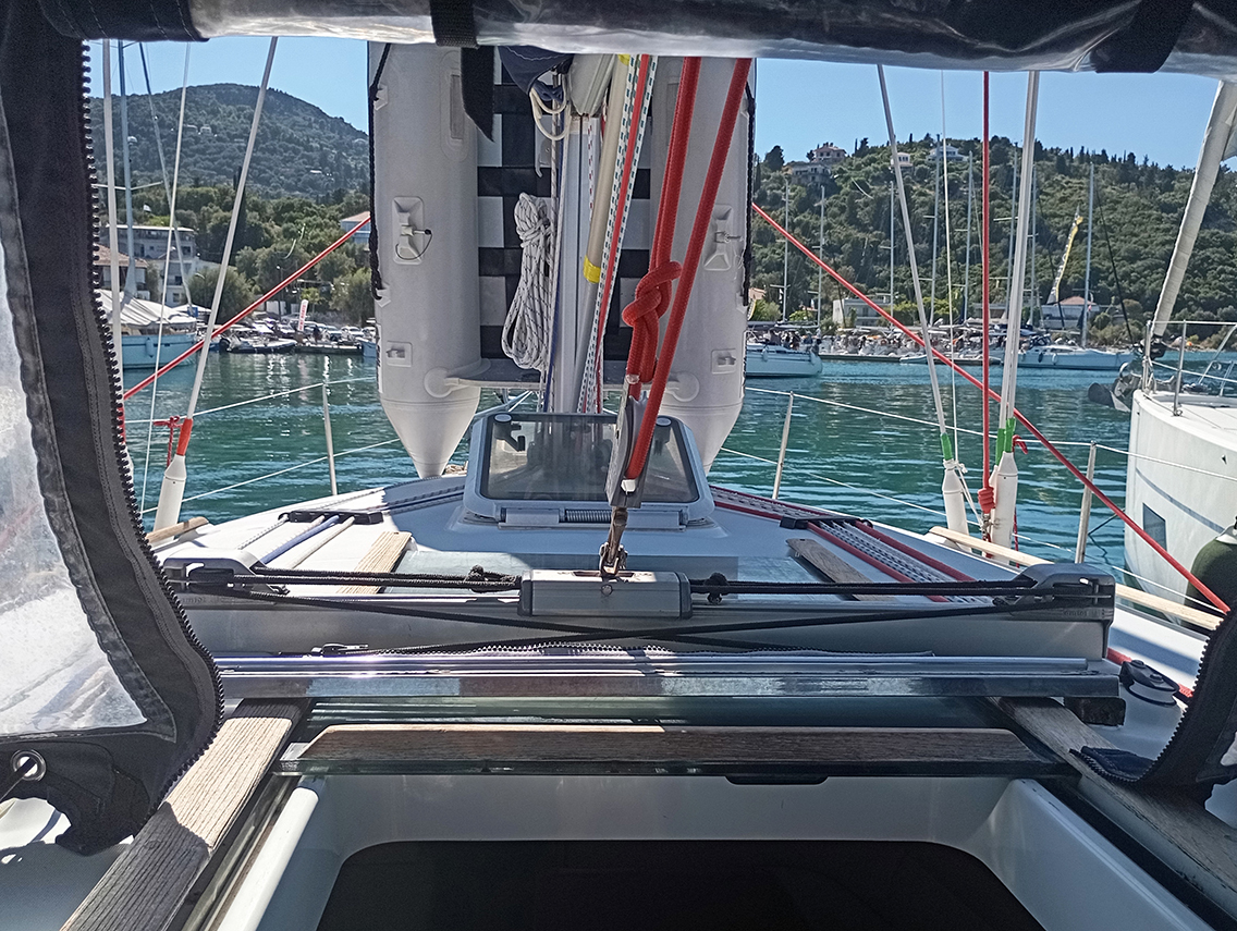 Sun Odyssey 37 — photo 10