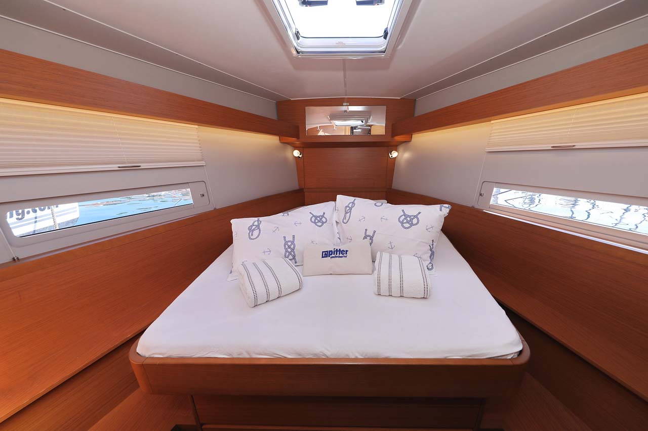 Dufour 430 — photo 17