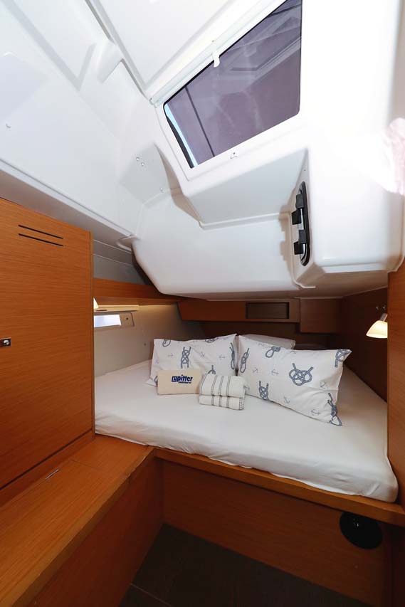Dufour 430 — photo 20