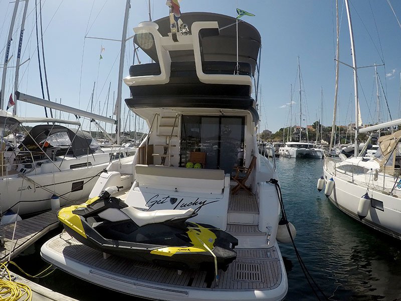 Fairline Squadron 50 — photo 10