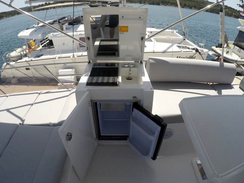 Prestige 420 Fly - 2 cab. — photo 8