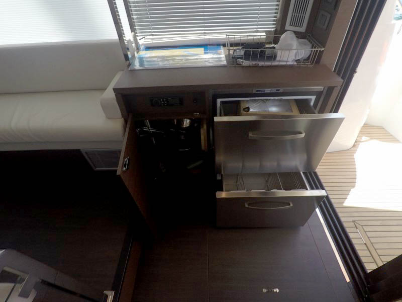 Prestige 420 Fly - 2 cab. — photo 18