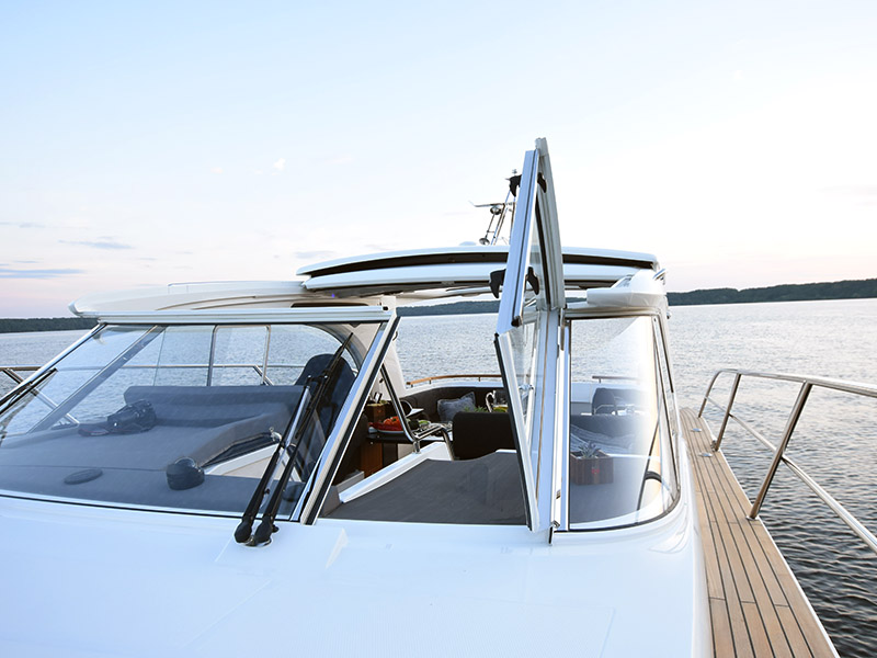 Marex 360 Cabriolet Cruiser — photo 9