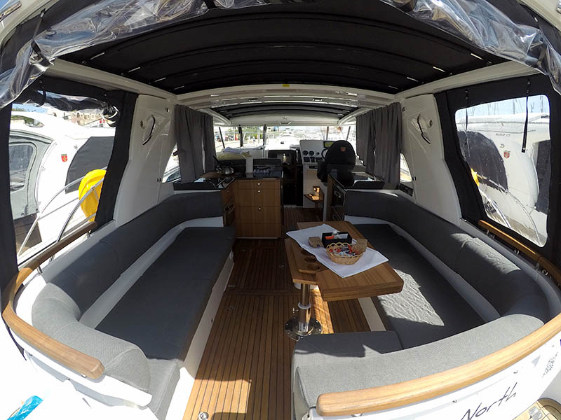 Marex 360 Cabriolet Cruiser — photo 10