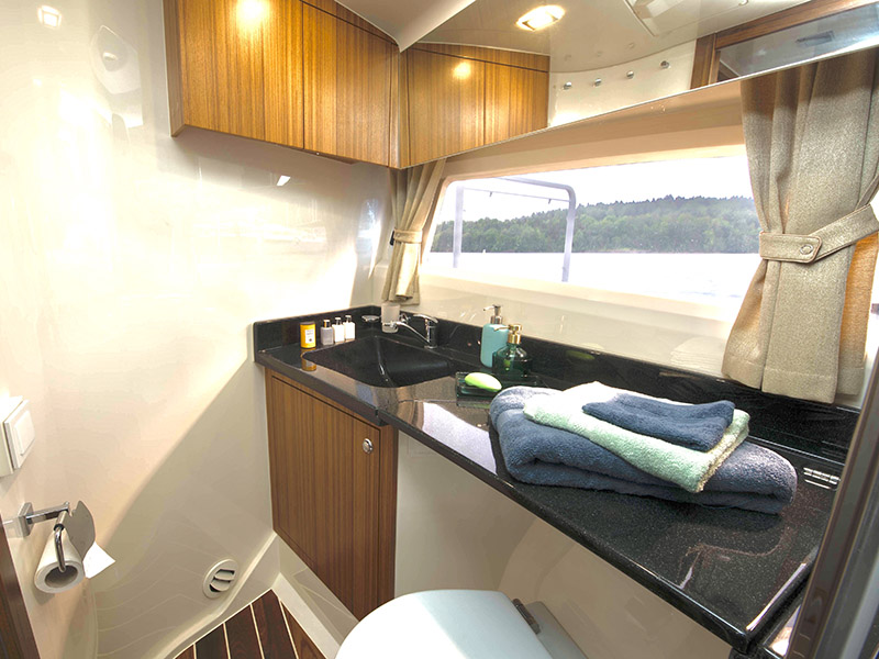 Marex 360 Cabriolet Cruiser — photo 30