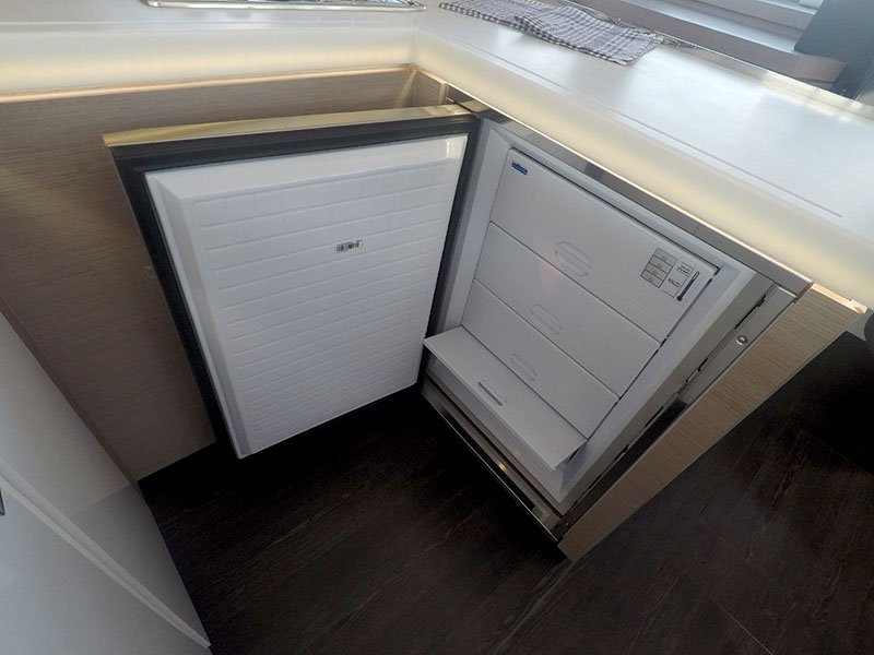 Fountaine Pajot Astrea 42 - 4 + 2 cab. — photo 15