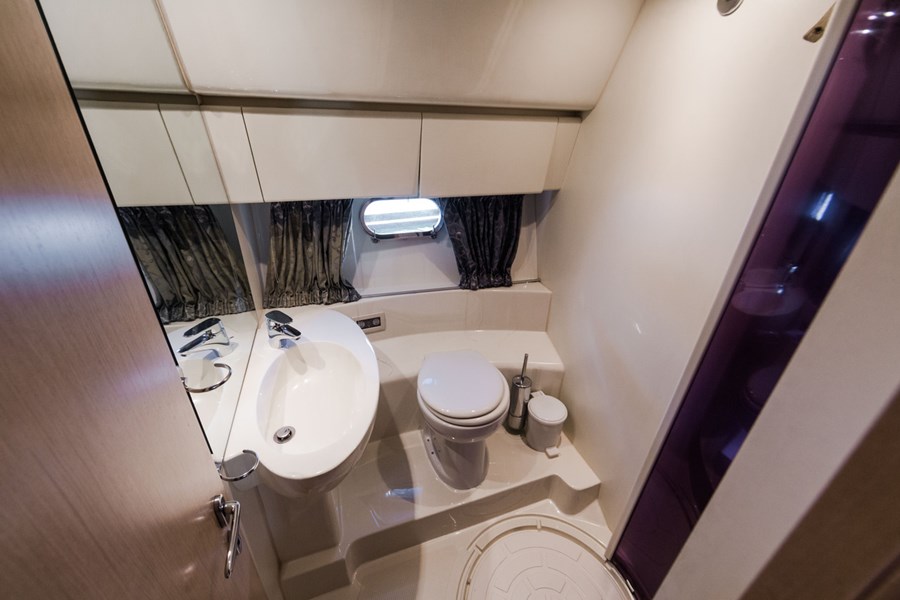 Ferretti Yachts 460i — photo 10