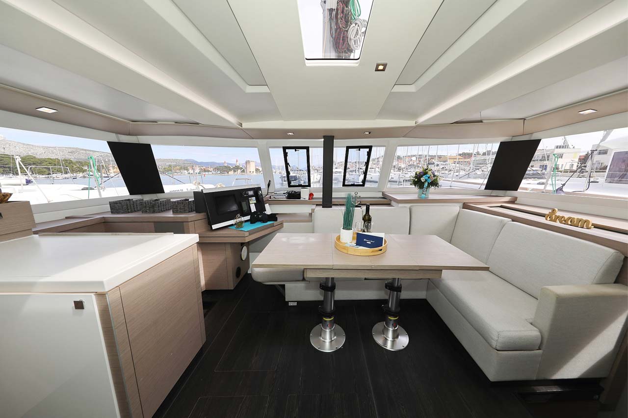 Fountaine Pajot Astrea 42 - 4 + 2 cab. — photo 13