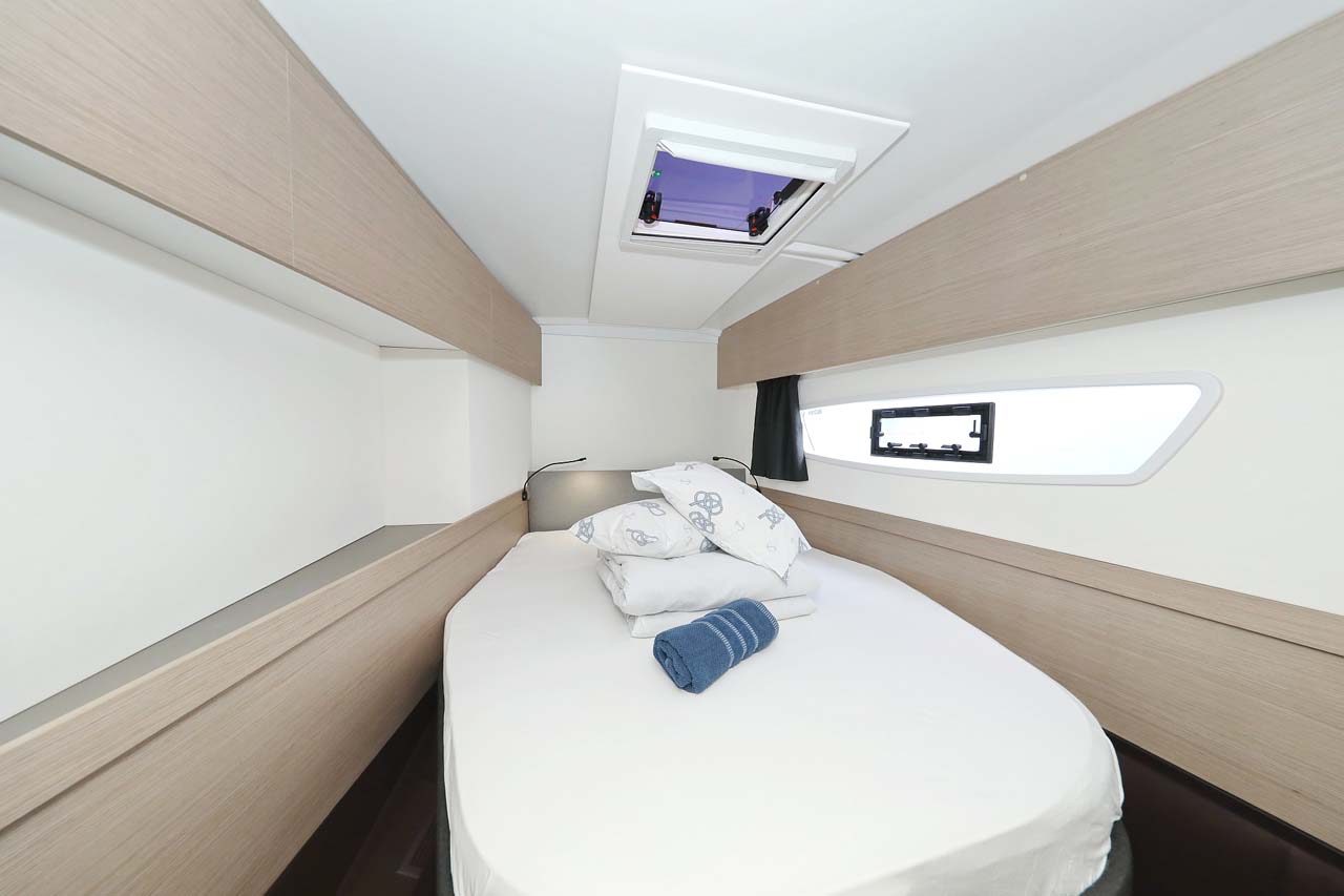 Fountaine Pajot Astrea 42 - 4 + 2 cab. — photo 27