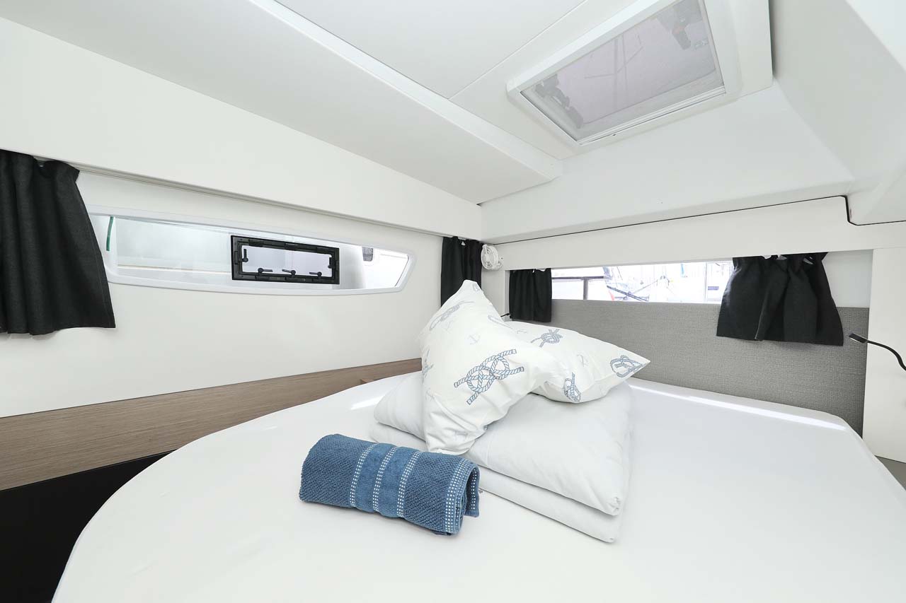 Fountaine Pajot Astrea 42 - 4 + 2 cab. — photo 29