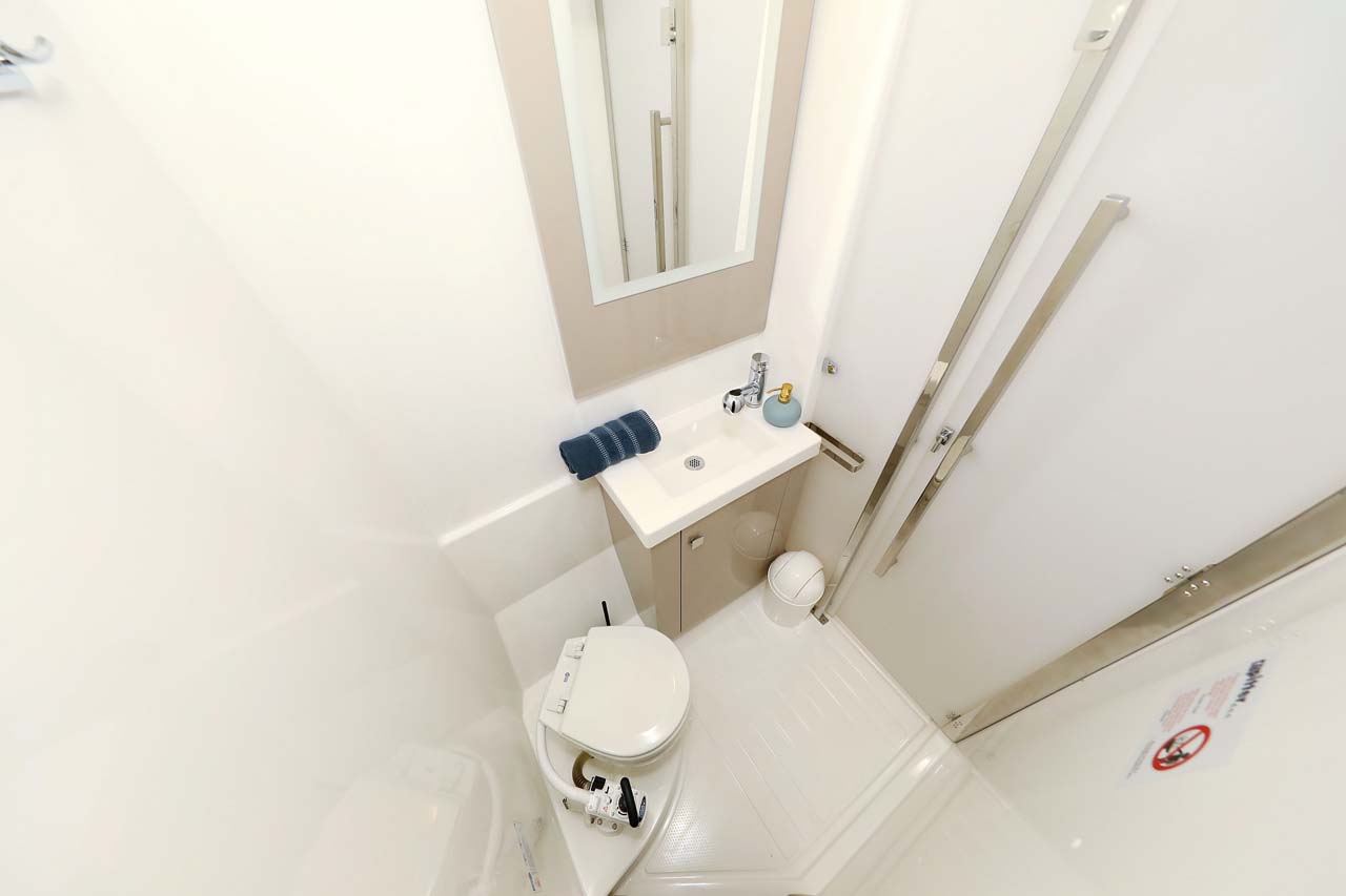 Fountaine Pajot Astrea 42 - 4 + 2 cab. — photo 30