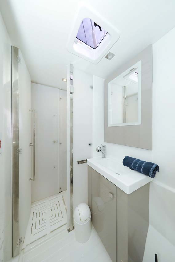 Fountaine Pajot Astrea 42 - 4 + 2 cab. — photo 37