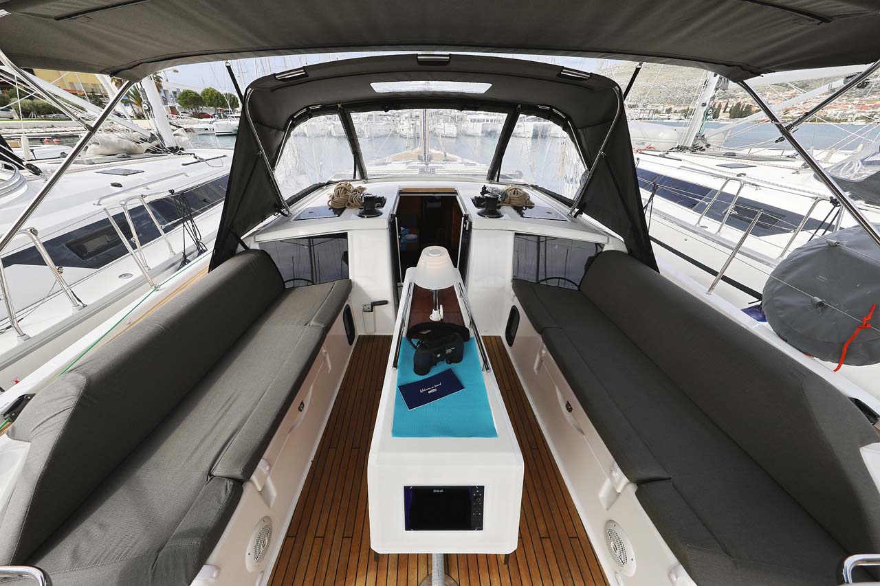 Dufour 430 — photo 9