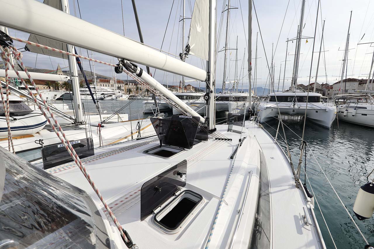 Bavaria Cruiser 41 Style — photo 4