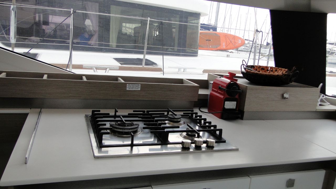 Fountaine Pajot Elba 45 - 4 + 2 cab. — photo 8