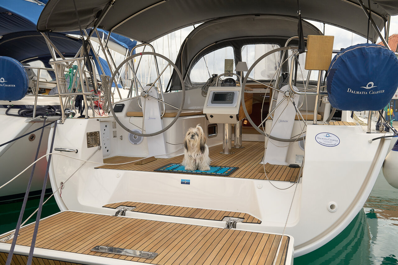 Bavaria Cruiser 37 - 3 cab. — photo 6