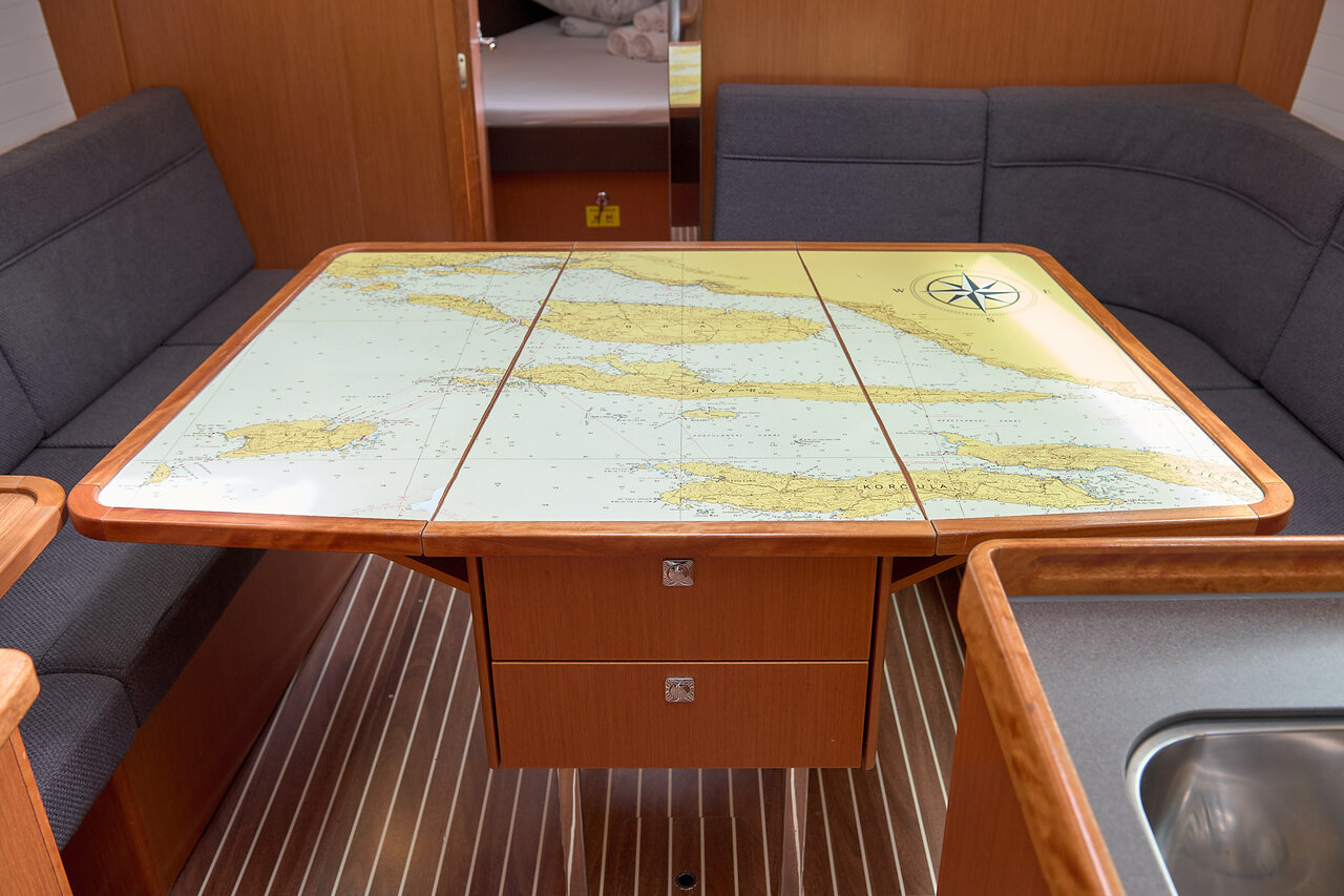 Bavaria Cruiser 37 - 3 cab. — photo 19