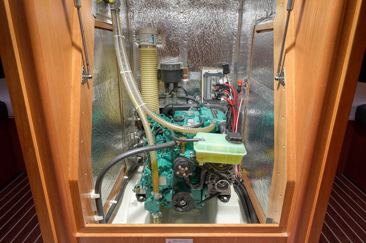 Bavaria Cruiser 37 - 3 cab. — photo 42