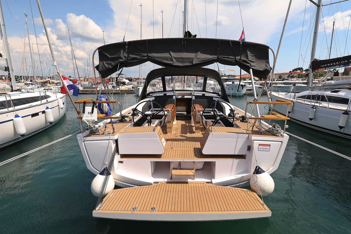 Elan GT6 — photo 10