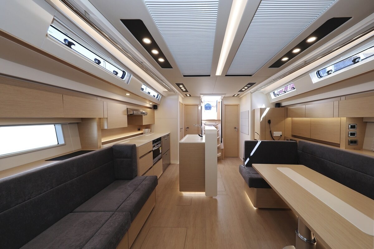 Hanse 588 - 4 + 1 cab. — photo 13