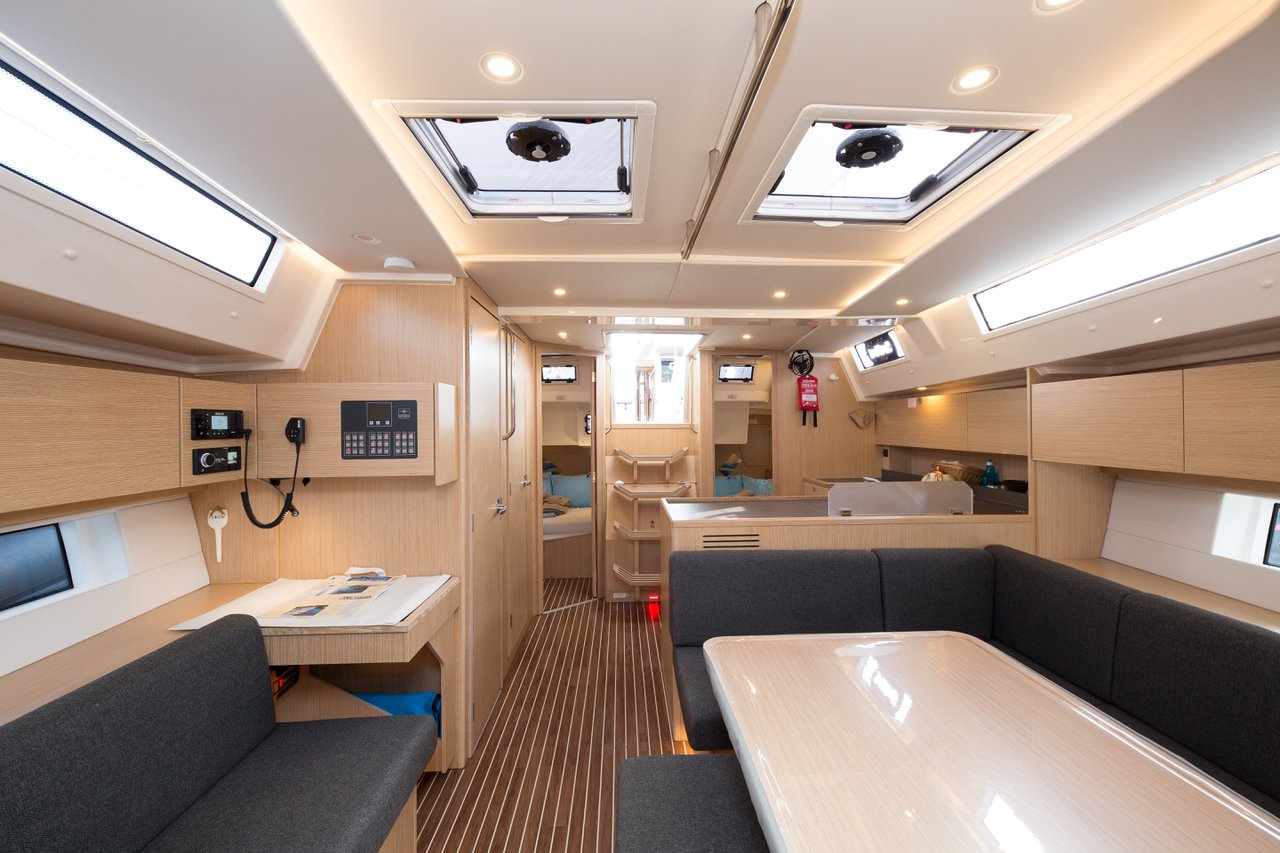Bavaria C45 - 3 cab. — photo 4