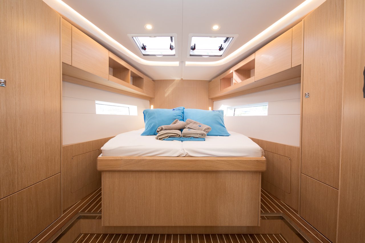 Bavaria C45 - 3 cab. — photo 6